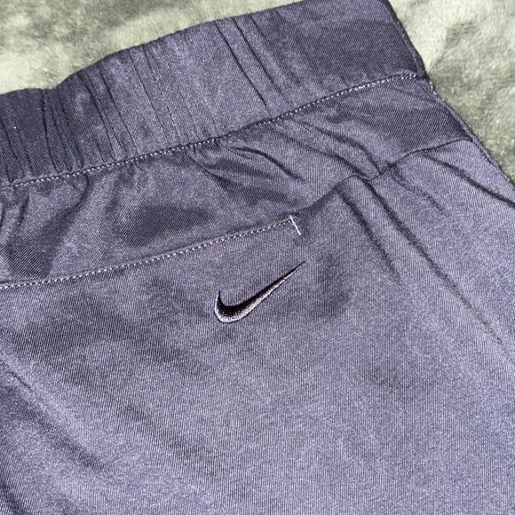 Nike Dri-Fit Athletic Shorts Women's XL Black Stretch Elastic Waist Golf Active - Picture 3 of 8